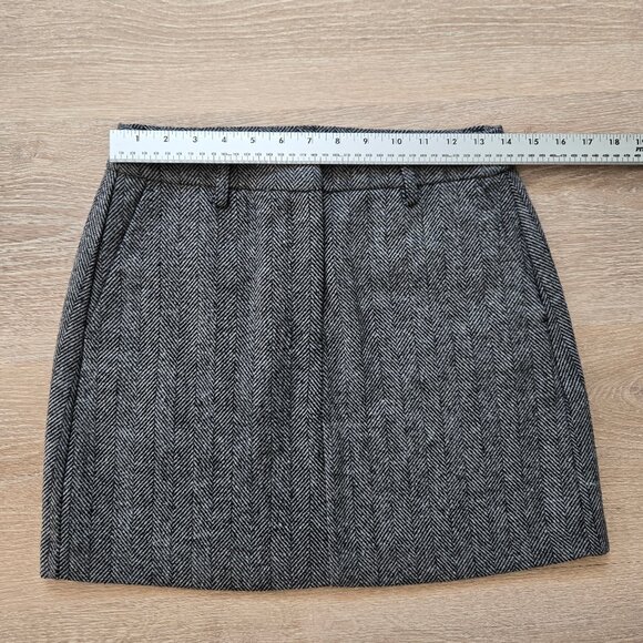 Vero Moda Lizzie Mini Skirt Herringbone Tweed EU 36 US 4 UK 8 New Without Tags - Picture 4 of 13